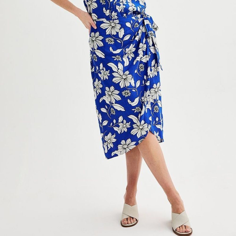 Sonoma Floral Wrap Skirt Blue White Side Tie NWT Size XL